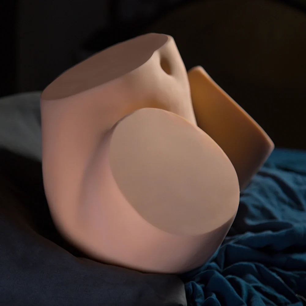 Poppy: Masturbateur fessier ultra-réaliste en TPE 15,6 kg